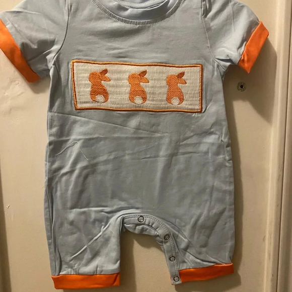 New Smocked Easter Romper - Picture 4 of 9